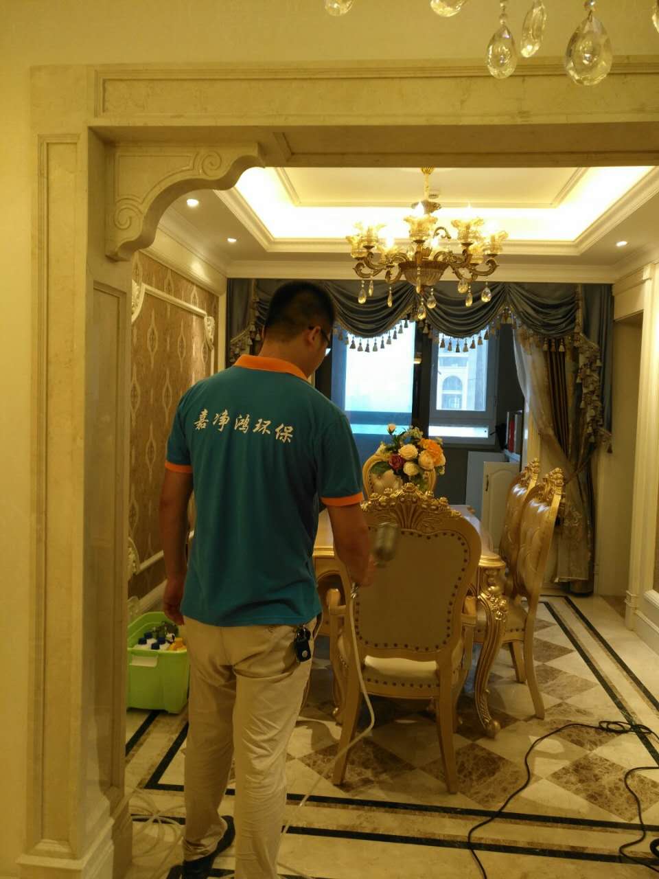武漢市嘉凈鴻環(huán)?？萍加邢薰? style=